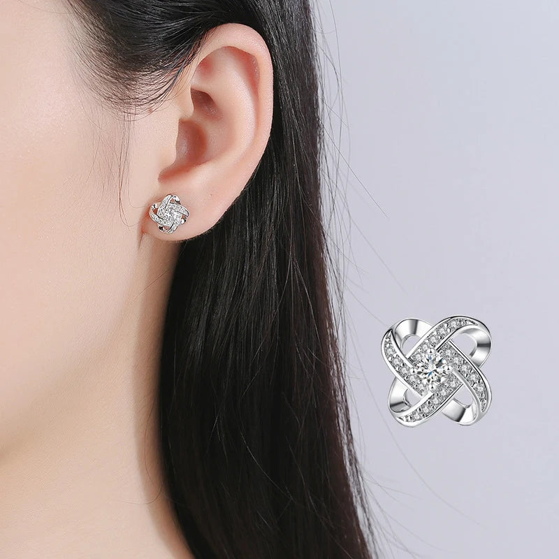 Puces d’oreilles femme argent 925 pétale ajouré zircon tissé