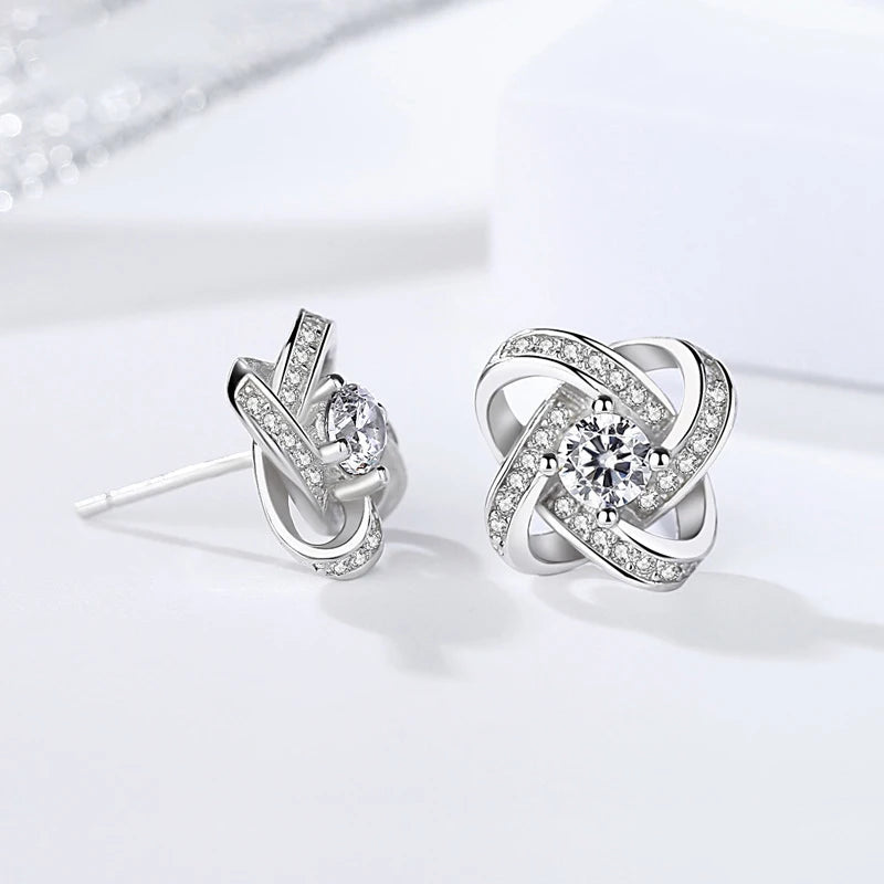 Puces d’oreilles femme argent 925 pétale ajouré zircon tissé